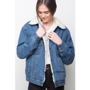 BRANDY MELVILLE DENIM + SHERPA COAT